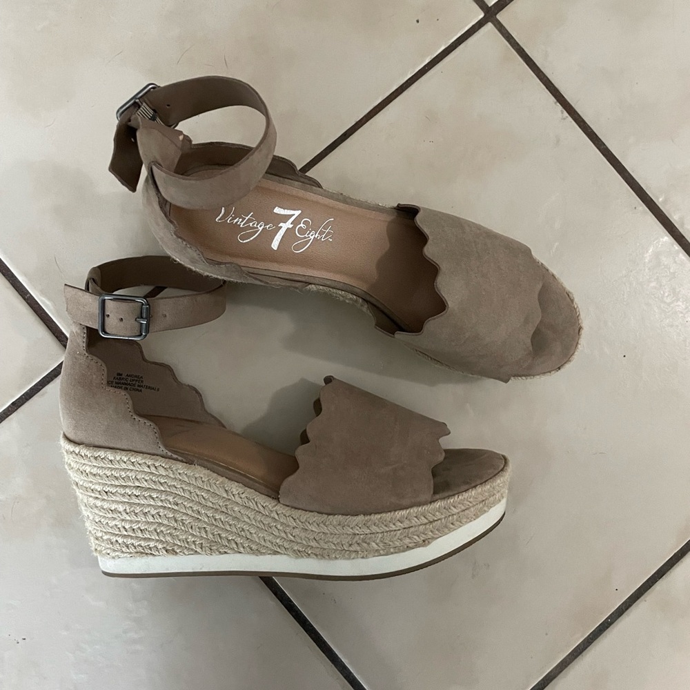 Show wedges